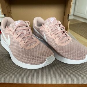 Pink Nike Sneakers New Unblemished